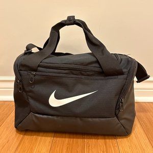 Nike Brasilia Training Duffel Bag (Small)
